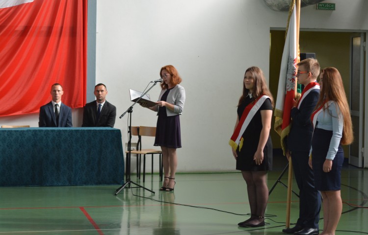 Marzęcino: Uroczyste rozpoczęcie roku szkolnego 2017/2018 - 04.09.2017
