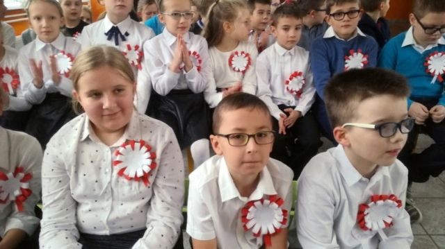 Konkurs o symbolach narodowych i przegląd pieśni narodowych w Szkole&#8230;