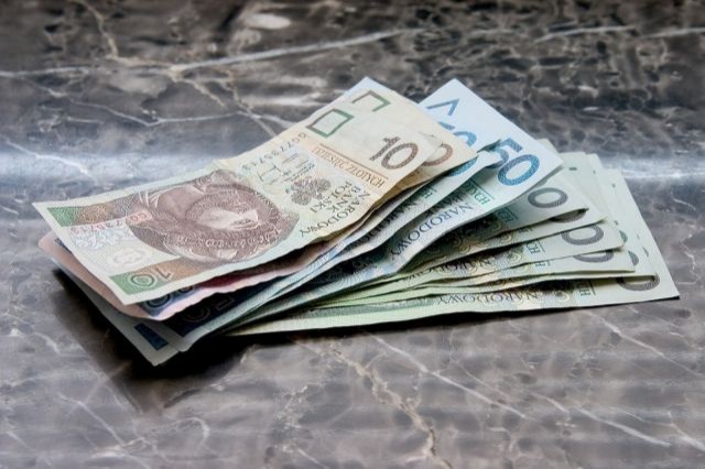 Renta socjalna wyższa. Zobacz ile wyniesie od 1 września 2018 r.