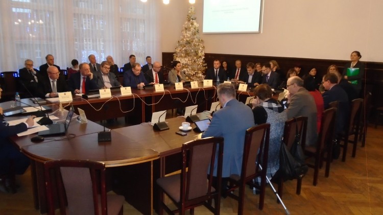 Powiatowy budżet przyjęty – III sesja Rady Powiatu Malborskiego.