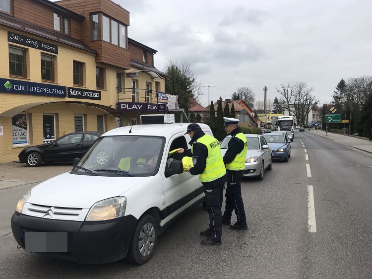 „Kamizelki w aucie” akcja sztumskich policjantów.