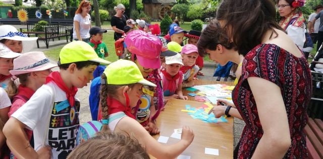 "Podróż dookoła świata" na festynie MOW Malbork