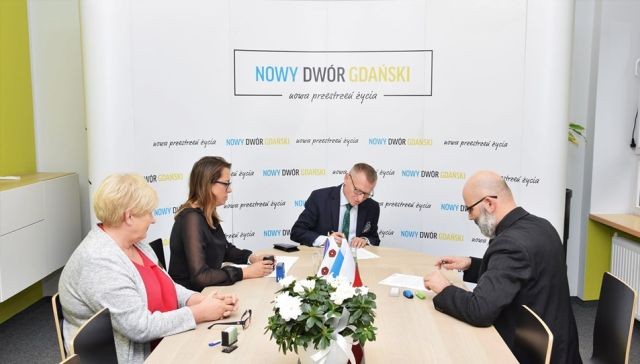 Konkurs FIRST LEGO w Nowym Dworze Gdańskim - podpisano umowę.