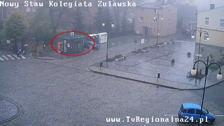 Bardzo duże straty po włamaniu do kiosku w Nowym Stawie. Policja prosi&#8230;