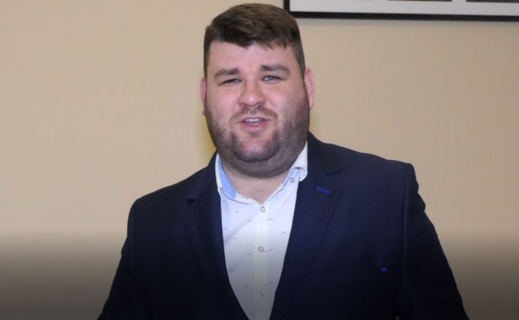 Dyrektor GOKSRTiZ w Malborku, Bartosz Błachut składa świąteczne życzenia.