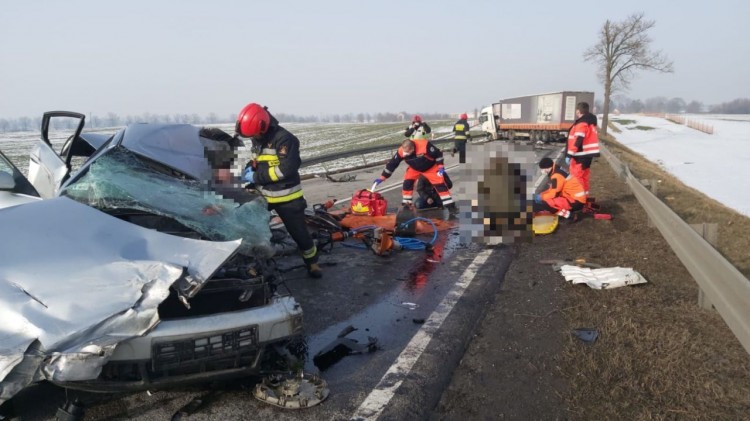 Z ostatniej chwili. Zablokowana DK22 z Elbląga do Malborka. 3 osoby trafiły&#8230;