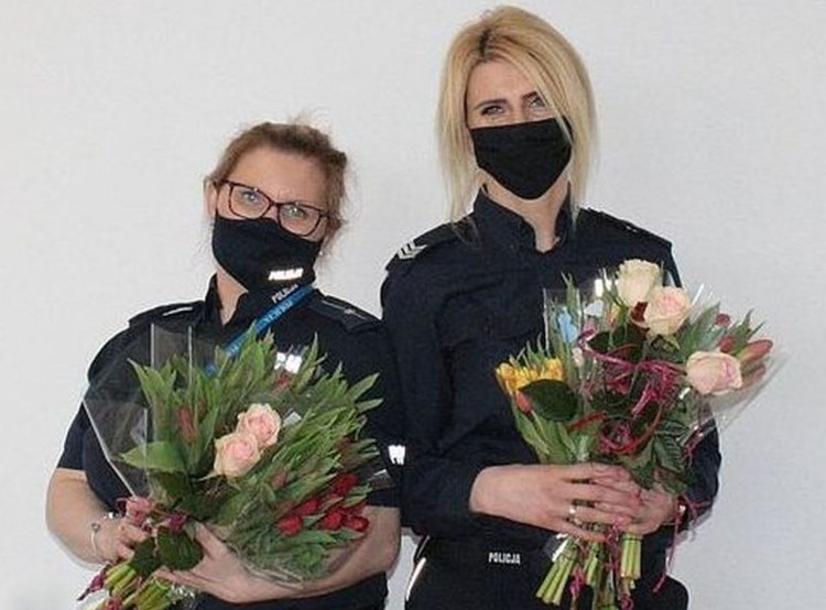 Życzenia z okazji Dnia Kobiet od malborskich policjantów.
