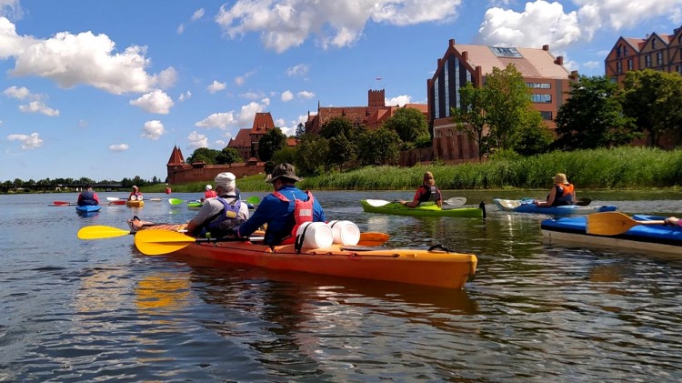 Malbork. Podziwiali miasto z perspektywy kajaku.