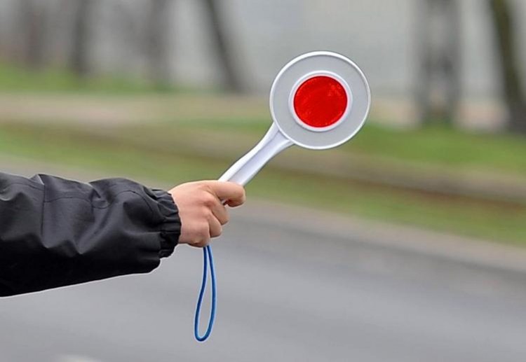 MALBORK: 21-LATEK PROWADZIŁ SAMOCHÓD POD WPŁYWEM NARKOTYKÓW? POLICJA&#8230;