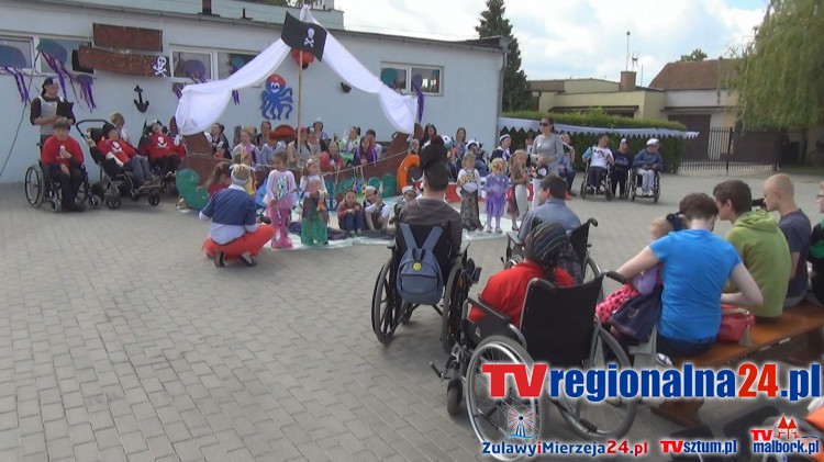 FUNDACJA WRÓĆ: DZIEŃ RODZINY W LASOWICACH WIELKICH - 29.05.2015