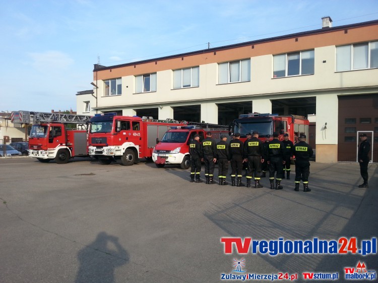 Malborscy Strażacy podczas porannej odprawy - 31.08.2015