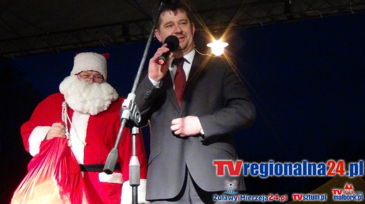 Miejska zabawa Mikołajkowa na pl. Kazimierza Jagiellończyka w Malborku&#8230;