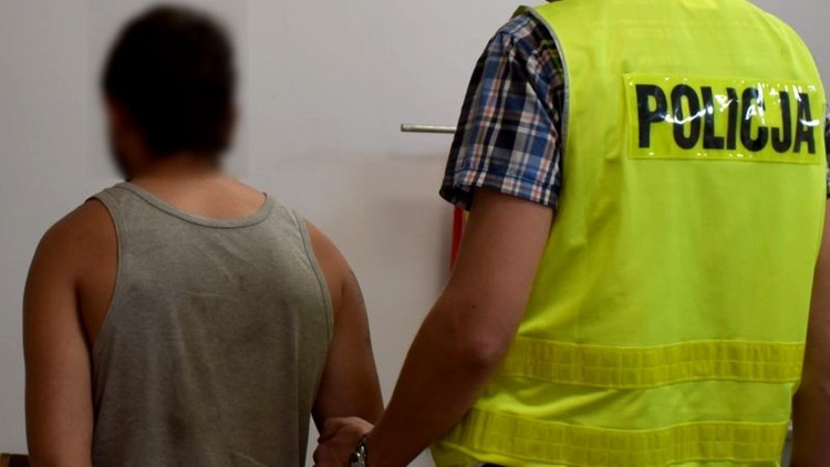 Nowy Staw. Bracia siłowo rozwiązali problem – pobity mężczyzna trafił do szpitala.