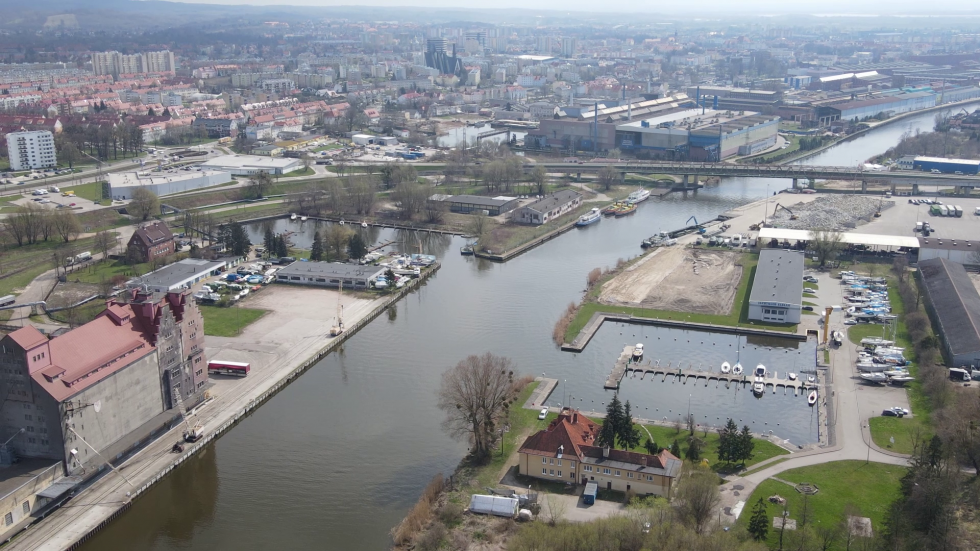 Port Morski w Elblągu z drona - Przekop Mierzei Wiślanej