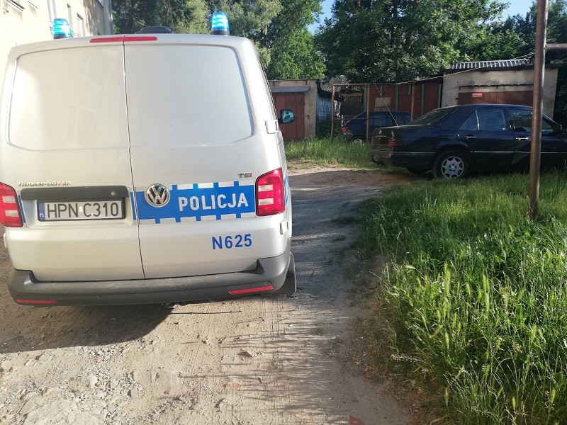 Policyjna eskorta uratowała mężczyznę – raport sztumskich służb mundurowych.
