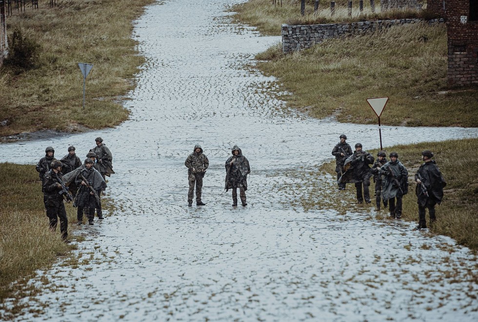WOT. 300 terytorialsów przechodzi szkolenie poligonowe w lubuskim Wędrzynie.