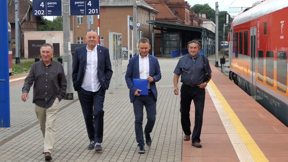 Nadeszła wiekopomna chwila! Wróciły pociągi na trasę Malbork-Kwidzyn.