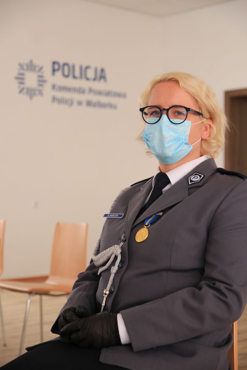 Malbork. Wręczono awanse i wyróżnienia podczas powiatowych obchodów Święta Policji.