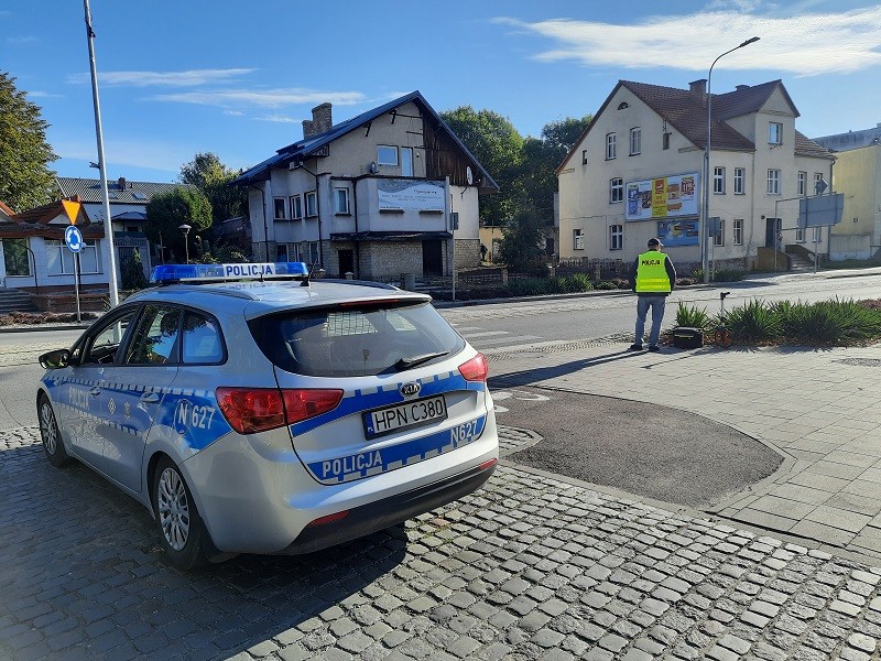 Sztum. Potrącona na przejściu dla pieszych kobieta trafiła do szpitala.
