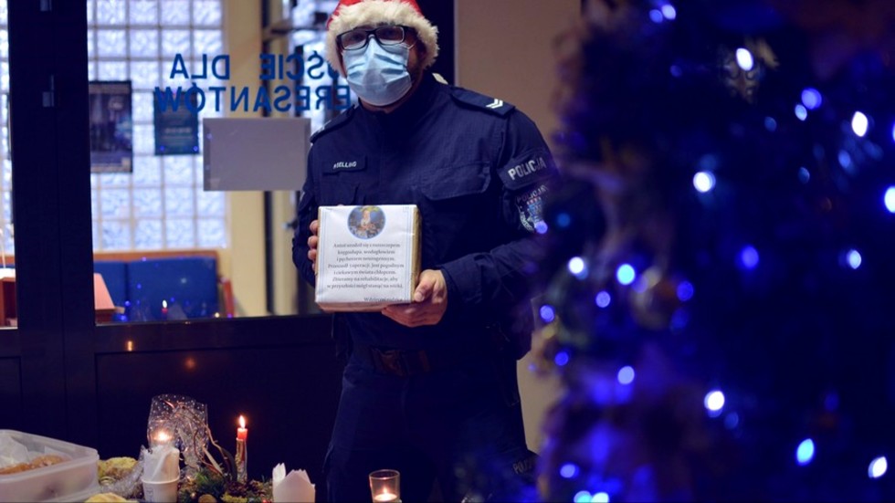 Nowy Dwór Gdański. Policyjna zbiórka pieniędzy dla chorego Antosia.