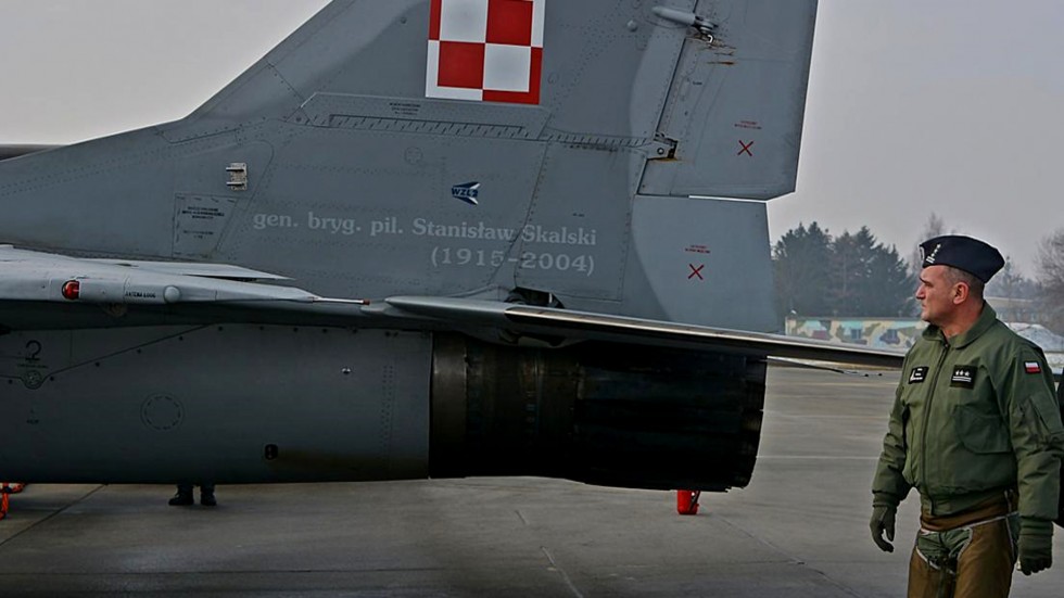 Malbork. Przekazanie obowiązków Dowódcy 22. Bazy Lotnictwa Taktycznego.