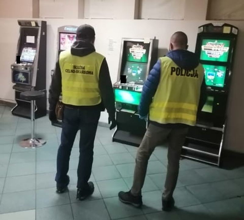 Malbork. Zarekwirowano kolejne nielegalne automaty do gier hazardowych.