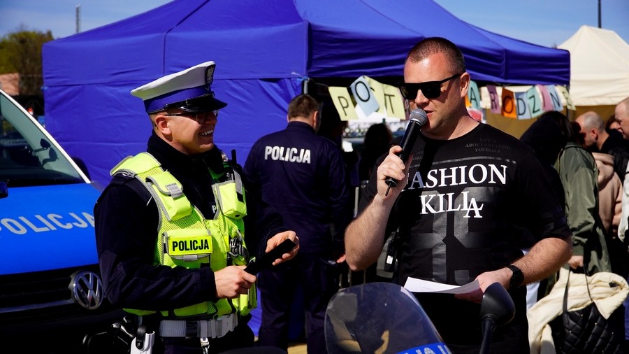 Krynica Morska. Piknik rodzinny na rzecz strażaków z OSP.
