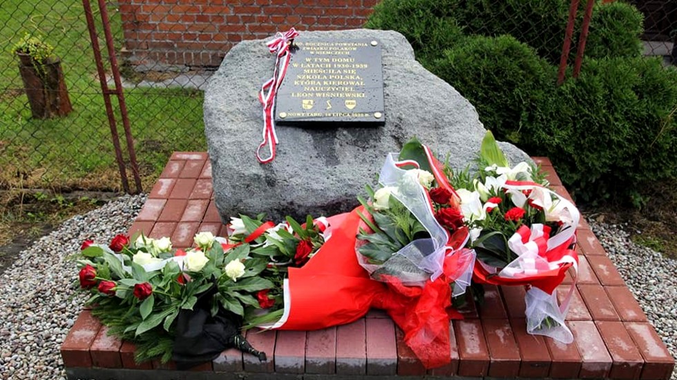 Nowy Targ. Związek Polaków w Niemczech - odsłonięcie tablicy pamiątkowej.