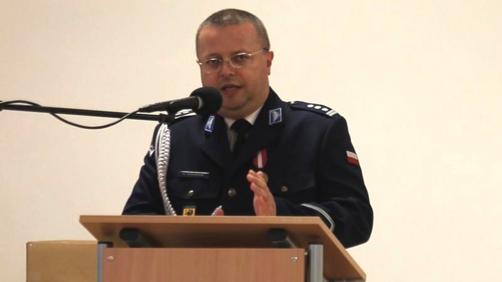 Malbork. Awanse i odznaczenia z okazji Święta Policji.