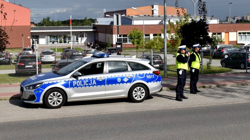 Malbork. Bezpieczna droga do szkoły - wrześniowa akcja policjantów.