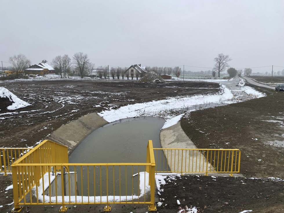 Nowy Dwór Gdański. Uroczyste otwarcie wrót przeciwsztormowych na rzece Tudze.