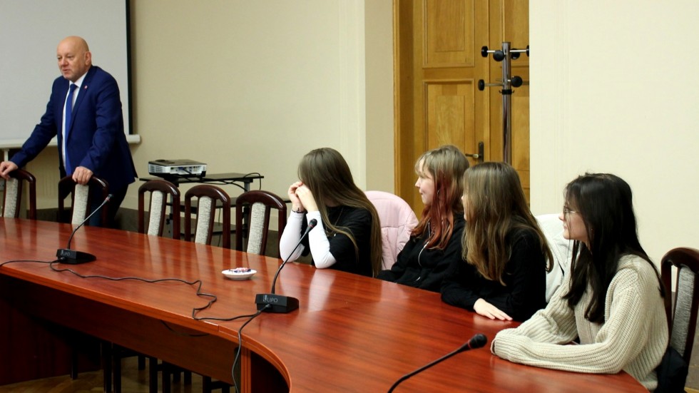 Sztum. Lekcja obywatelska – co należy do zadań powiatu?
