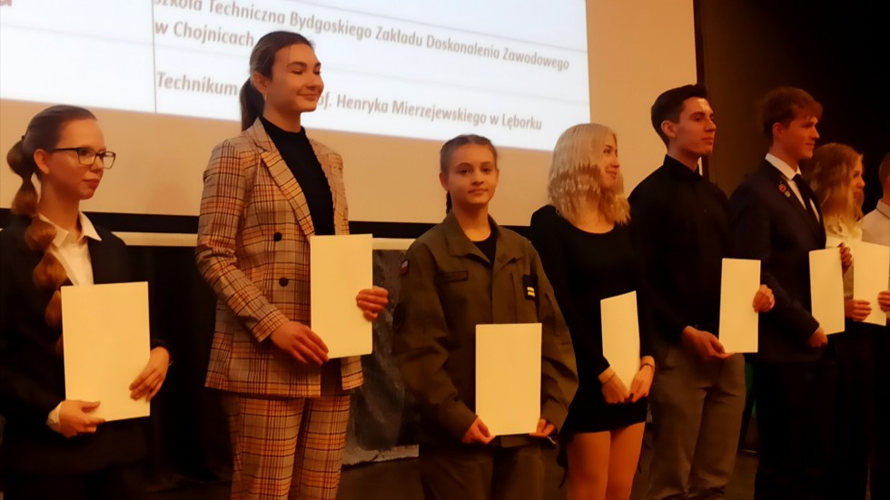 Malbork. Uczniowie ZST stypendystami Prezesa Rady Ministrów.