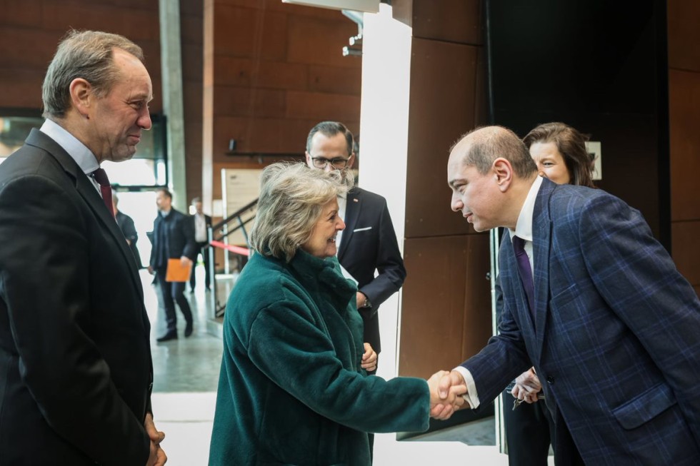 To ważny dzień dla Pomorza. Fundusze Europejskie dla naszego regionu zatwierdzone przez Komisję Europejską.