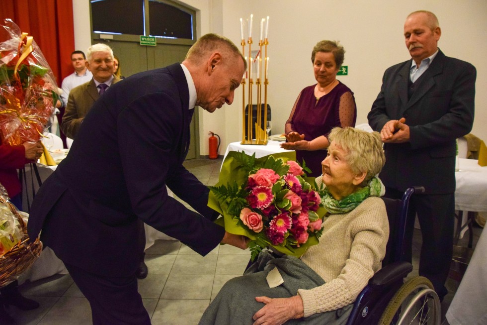 Gmina Nowy Dwór Gdański. 100. urodziny pani Marty Ochockiej z Wiercin.