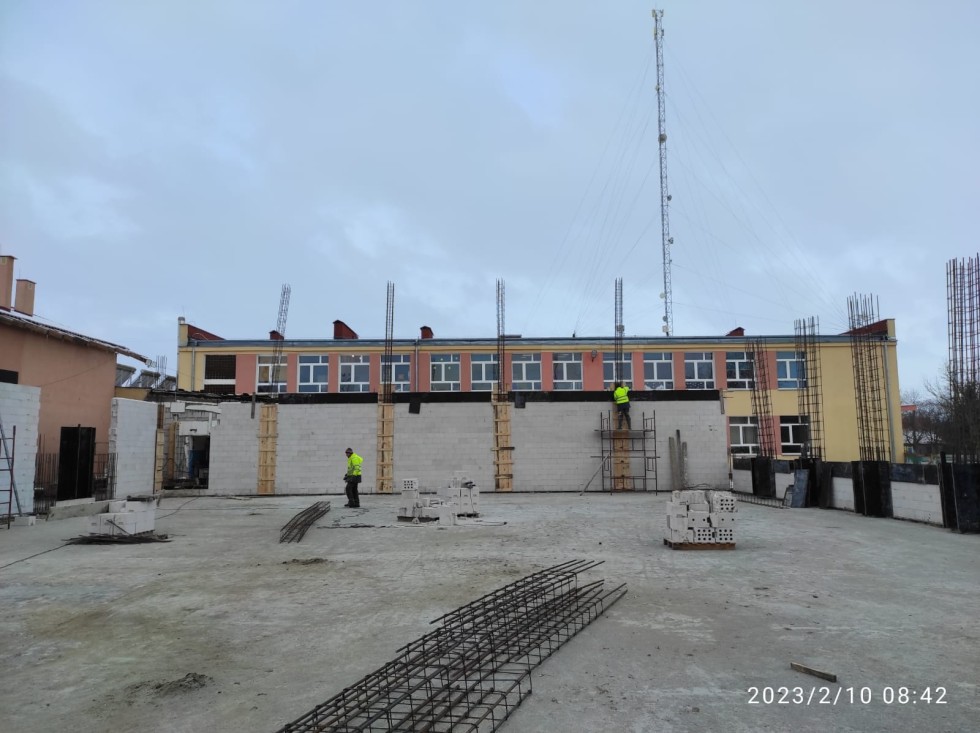 Miłoradz. Trwa budowa nowej sali sportowej.