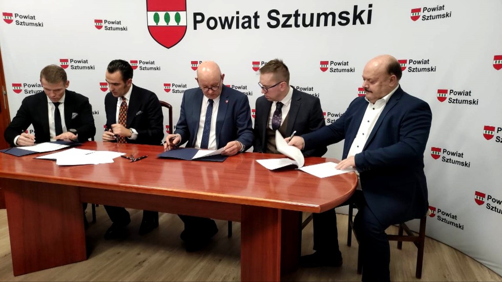 To historyczny moment – podpisanie nowej umowy dzierżawy szpitala w Sztumie.