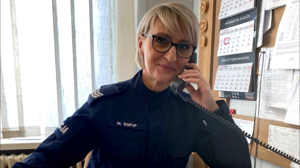 Powiat sztumski. Życzenia z okazji Dnia Kobiet od policjantów.