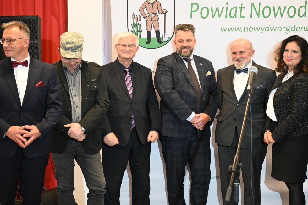 Nowy Dwór Gdański. Nagrody Starosty wręczone. Poznaj laureatów.