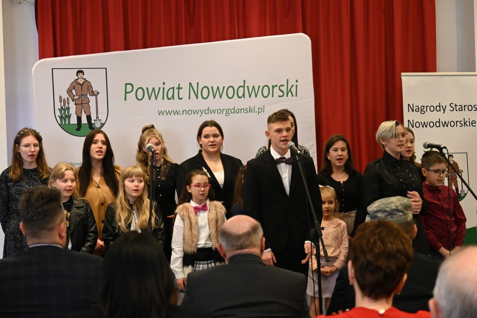 Nowy Dwór Gdański. Nagrody Starosty wręczone. Poznaj laureatów.