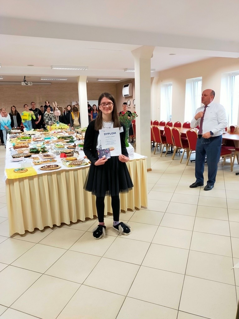 Malbork. Dzień Otwarty i konkurs na wielkanocnego mazurka w Technikum nr 3.