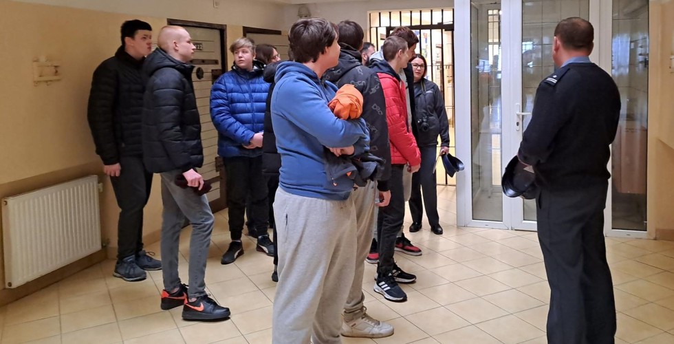Malbork. Jak działa polski system więziennictwa? - wizyta studyjna uczniów ZST w Oddziale Zewnętrznym.
