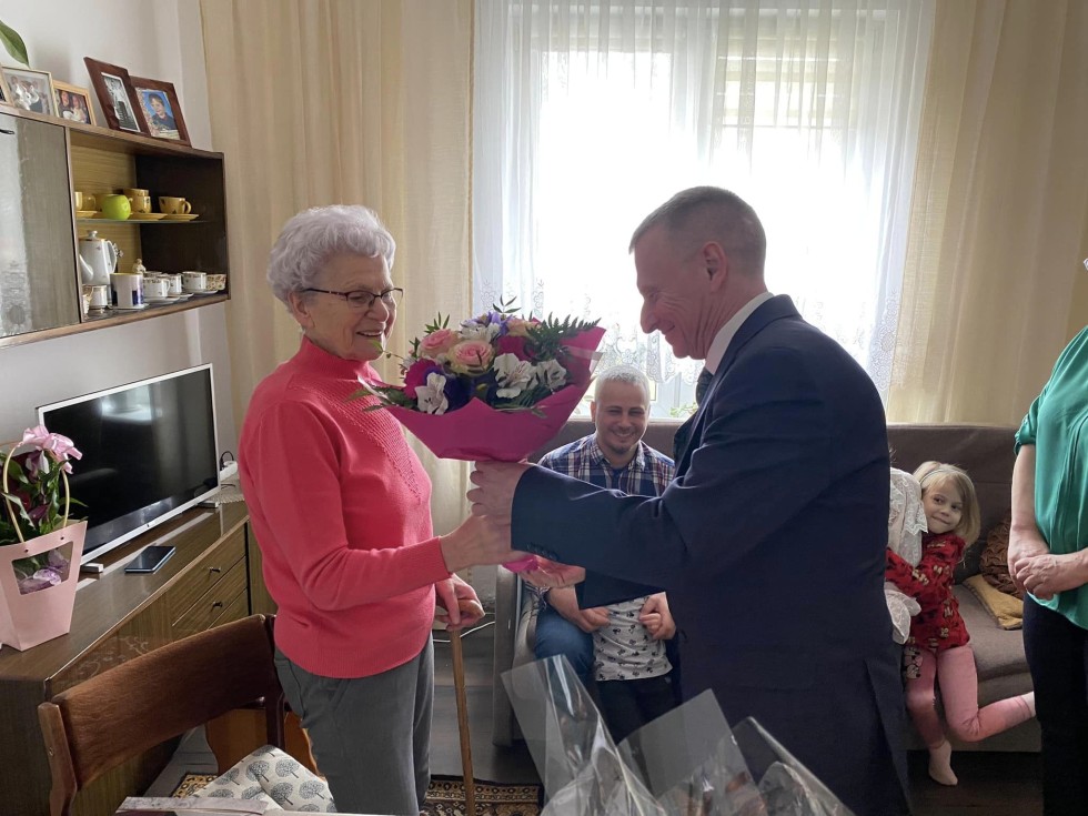 Nowy Dwór Gdański. Jubileusz 91. urodzin Władysławy Jagusińskiej.