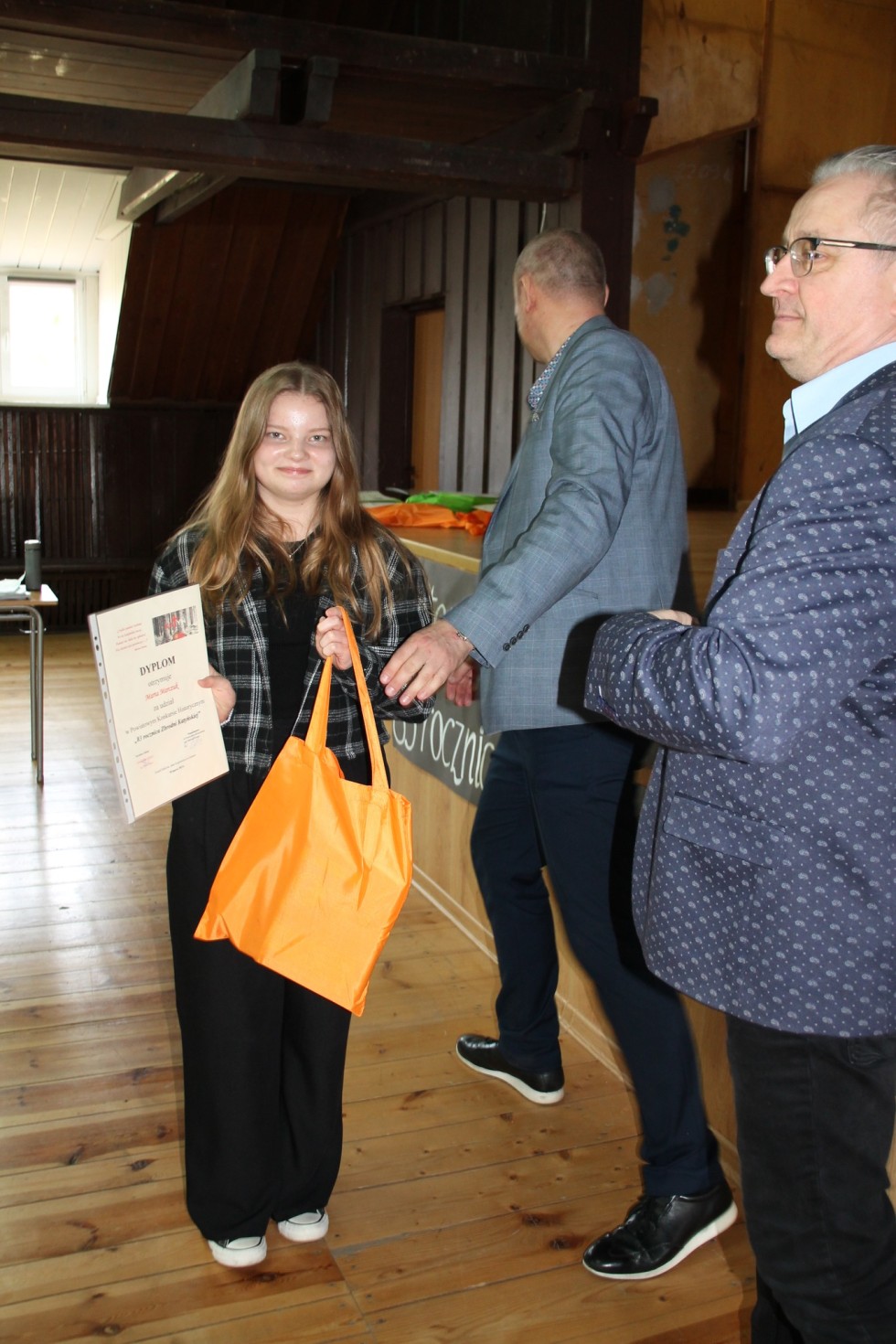 Powiat sztumski. Poznajcie laureatów konkursu wiedzy o zbrodni katyńskiej.