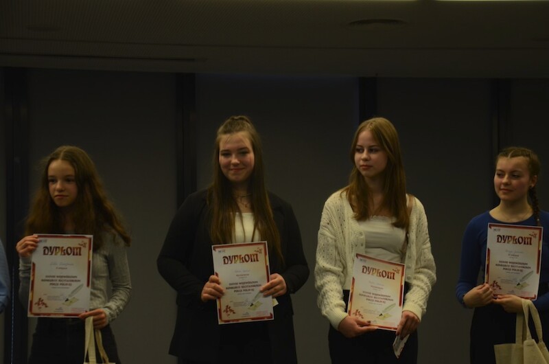 Malbork. Poznajcie laureatów Powiatowego Konkursu Poezji Polskiej.