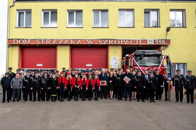 Powiat sztumski. Przekazanie pojazdu ratowniczo-gaśniczego dla OSP Szropy.