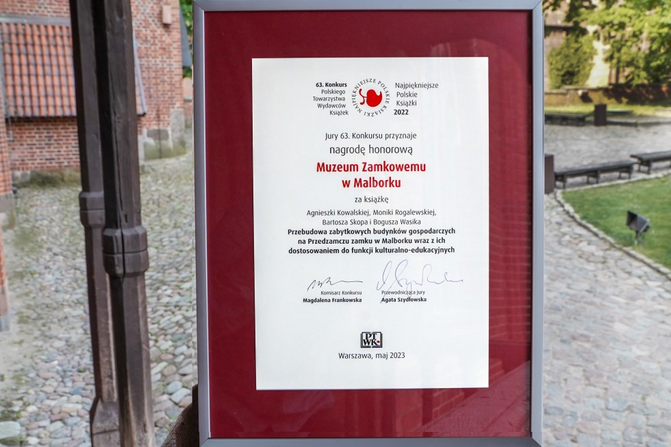 Malbork. Muzeum Zamkowe  z nagrodą honorową w konkursie Najpiękniejsze Polskie Książki 2022.