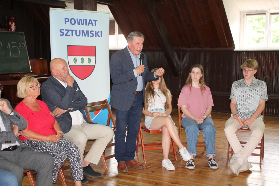 Powiat sztumski. Młodzież to nasza przyszłość - spotkanie z samorządowcami.