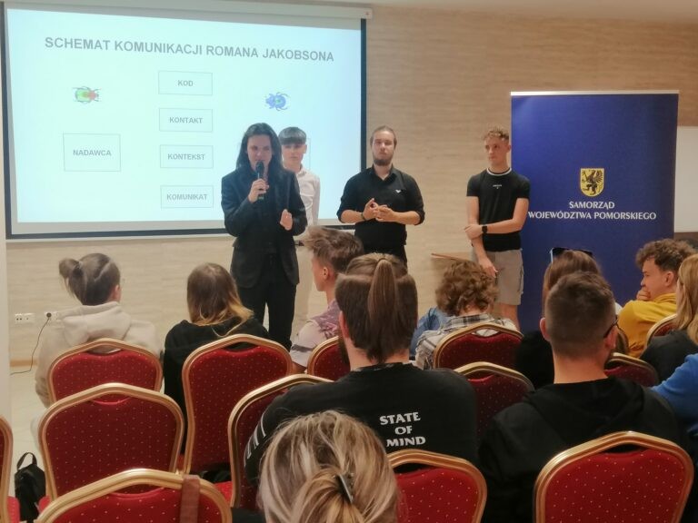 Malbork. Aktywni Pomorzanie – Rozwój Dialogu Młodzieży. Warsztaty dla szkół ponadpodstawowych.