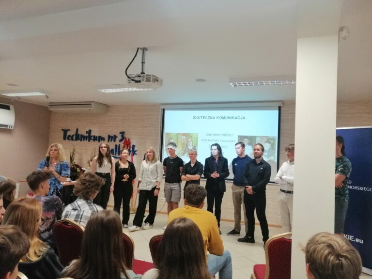 Malbork. Aktywni Pomorzanie – Rozwój Dialogu Młodzieży. Warsztaty dla szkół ponadpodstawowych.